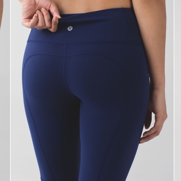 Lululemon Crops - Picture 3 of 12